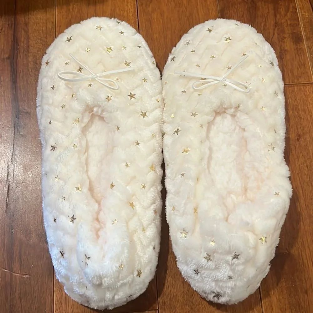 Cream and gold Star super soft slippers